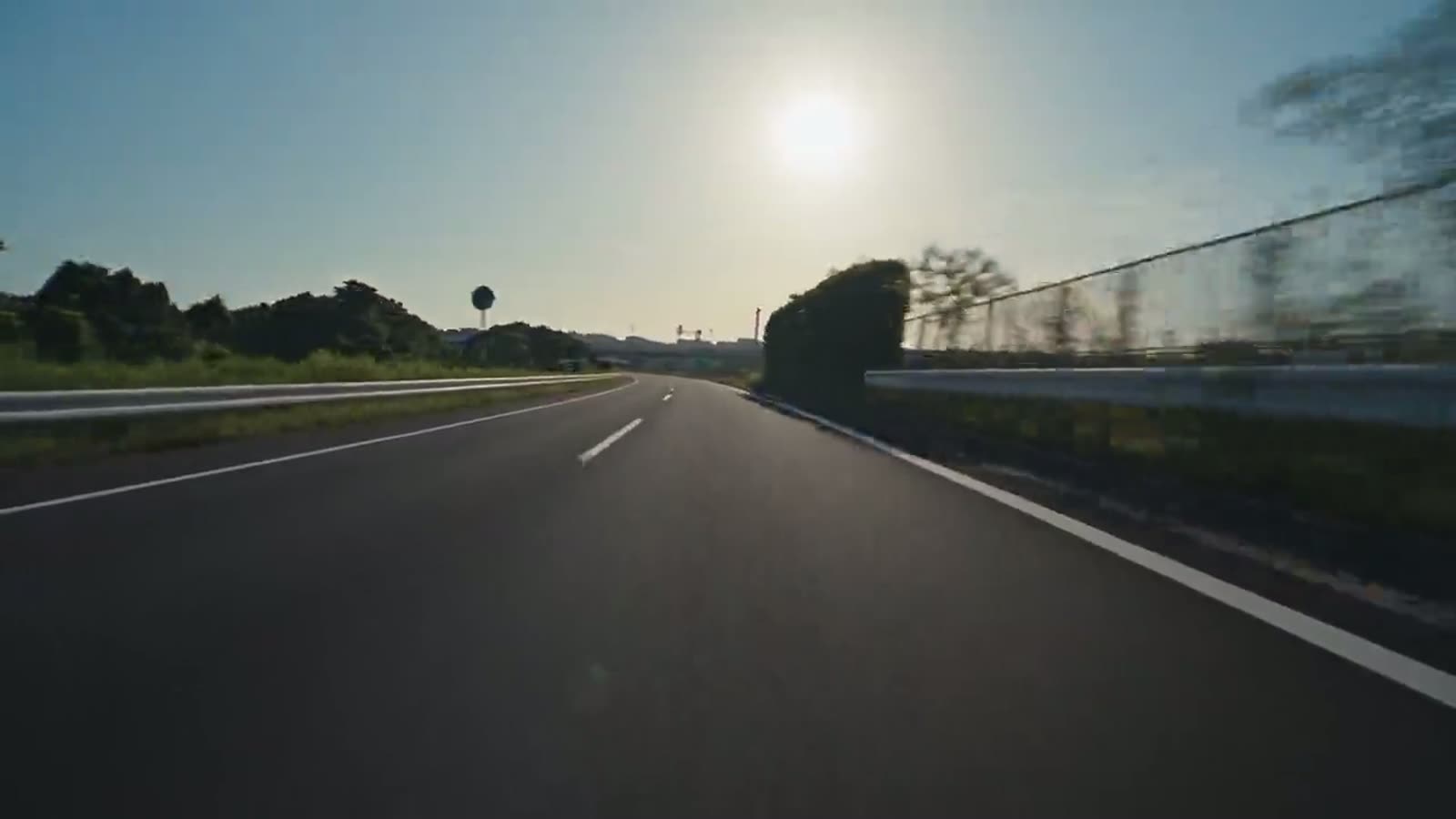 陸路は、むだなく。